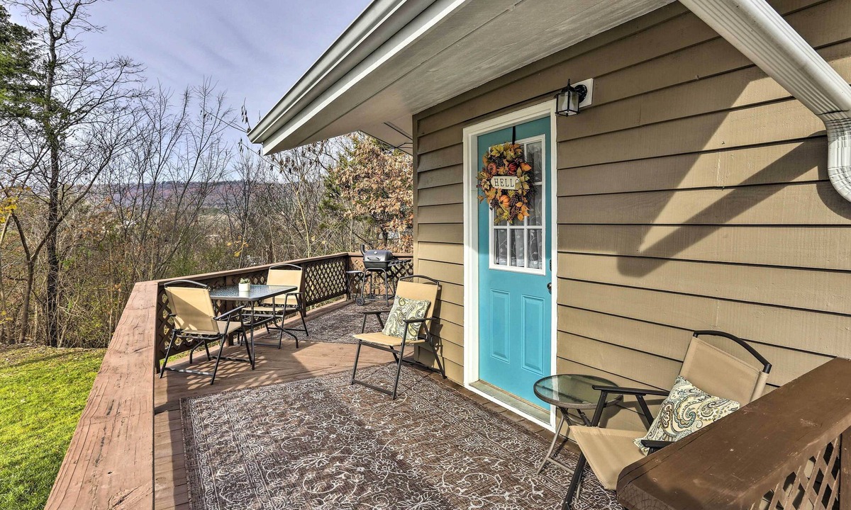 Trenton Cottage | Picturesque Cottage in the Heart of Trenton!