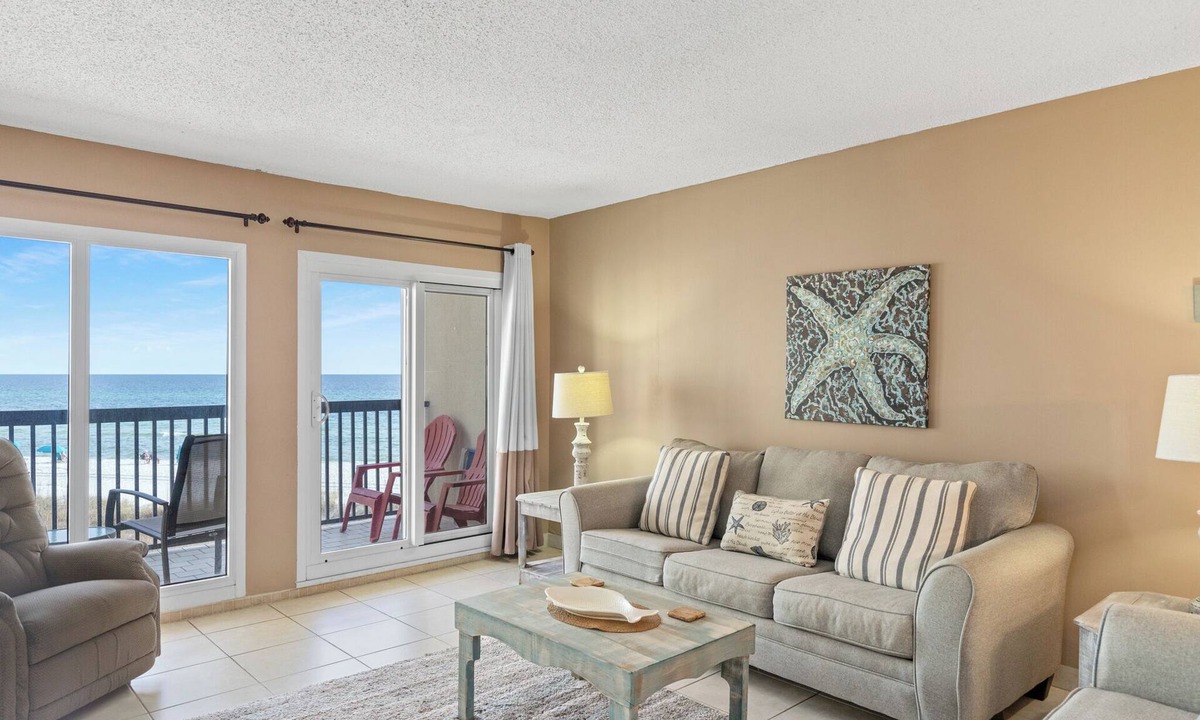 Sunnyside House | Pinnacle Port, B2-307