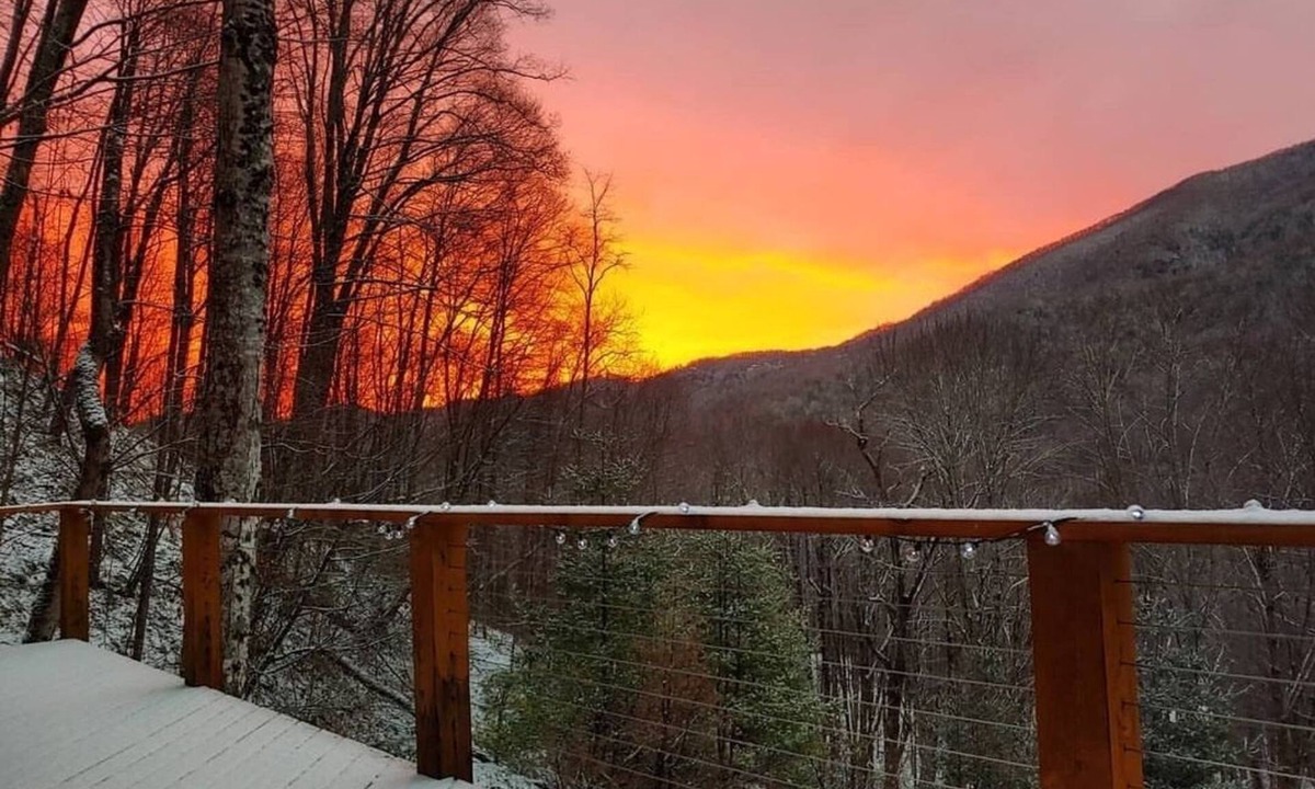 Cataloochee Ranch Ski Chalet | Private retreat with mountain views and a cascading creek on 3 acres. Fast wifi