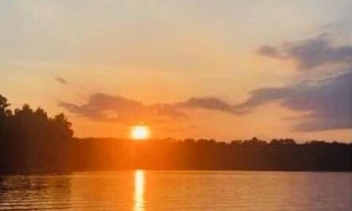 Milledgeville House | Quaint Lake House
