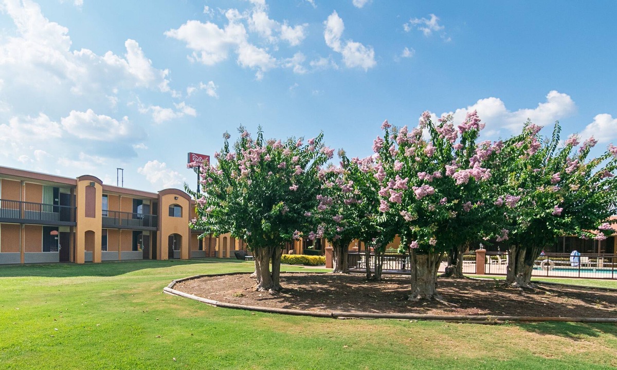 Forsyth Hotel | Red Roof Inn Forsyth