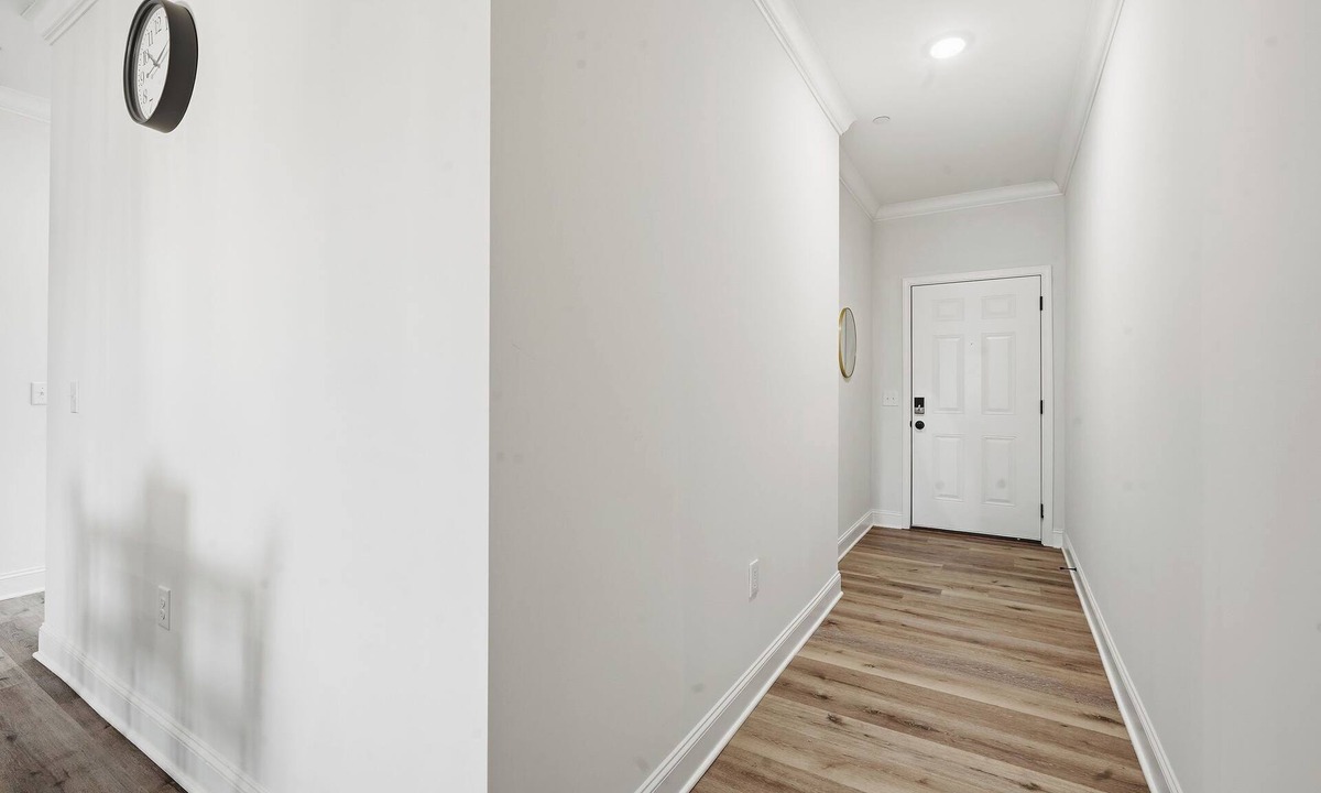 Madison Apartment | Relaxing 2BR Home w/Contemporary Style