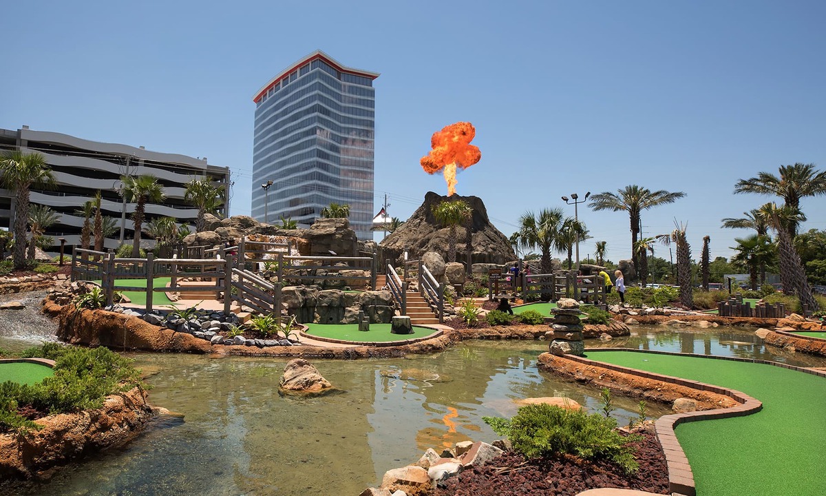 D'Iberville Hotel | Scarlet Pearl Casino Resort