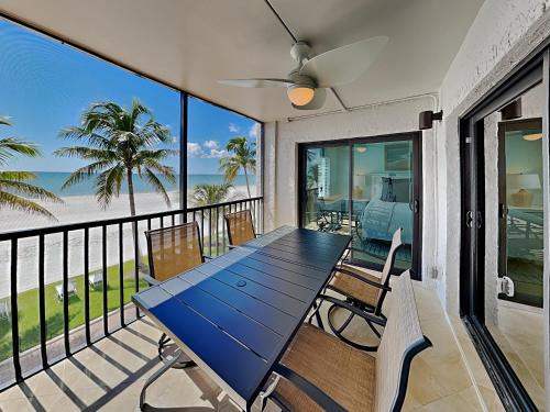 Mid Island Apartment | Seaside 203