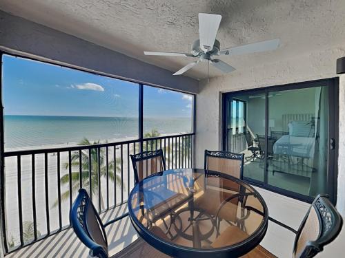 Mid Island Apartment | Seaside 505