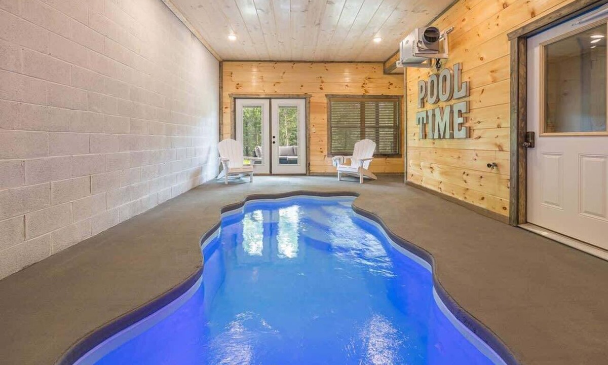 Sevierville Cabin | Smoky Mtn Escape | Indoor Pool, Hot Tub, Game Room