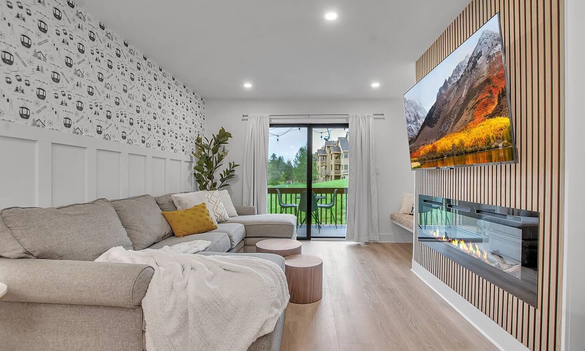 Great Valley Condo | SnowPine Condo, King Bed, 2 Full Baths