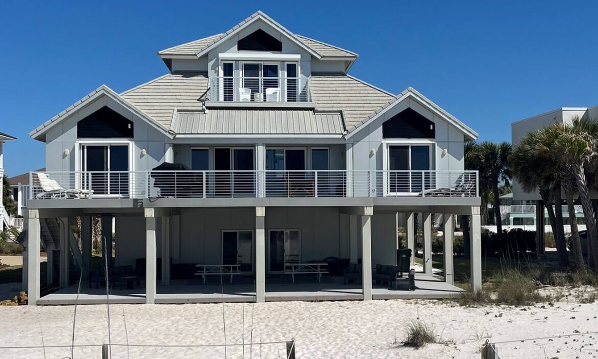 Pensacola Beach House | Sol LaRu- direct Gulf/BeachFront White Sand Beaches Contempory Home