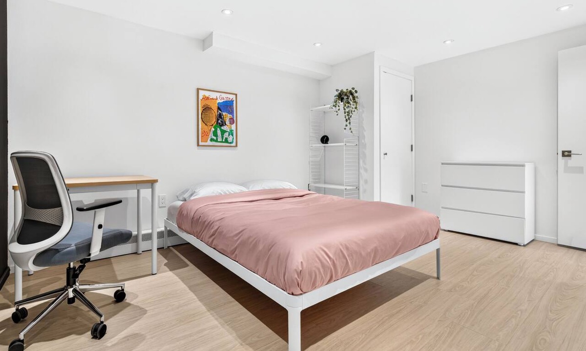 Hanover Apartment | Spacious 3BR Hanover Apartment — Walk to Dartmouth