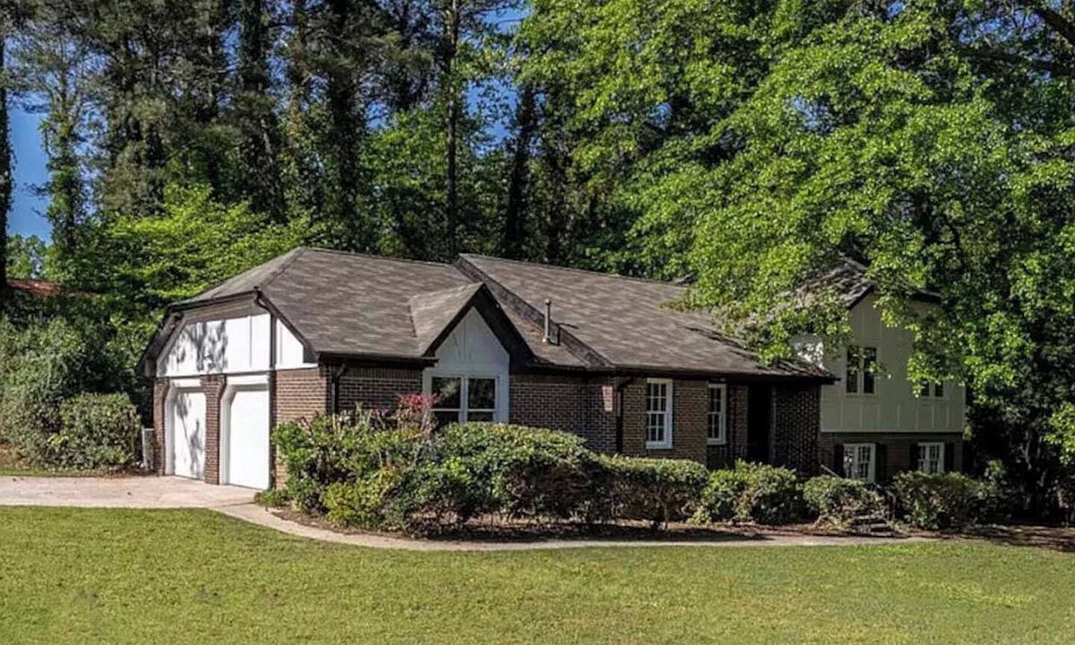 Riverdale House | Spacious 4-Bedroom-3 Bath house