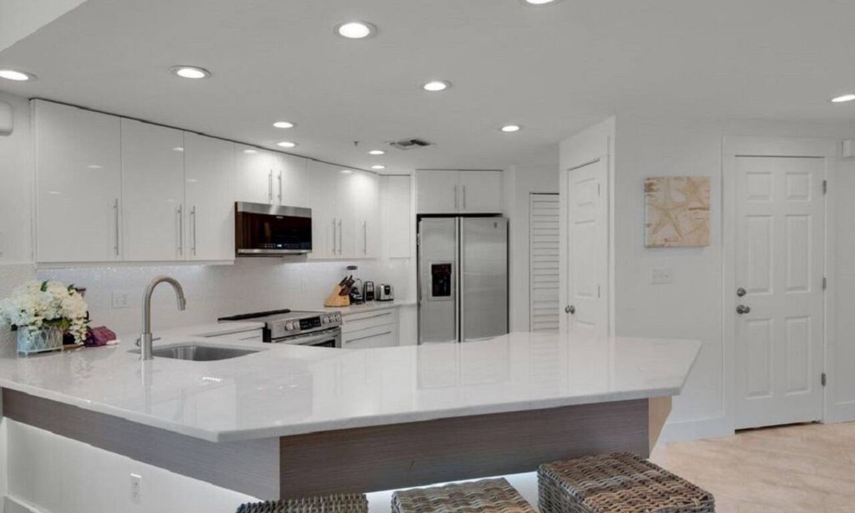 Destin Condo | Sterling Sands - Gulf front - Sleeps 8 - Three Bedroom - 3 Bath