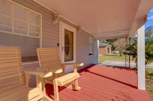 Gulfport House | Stunning Gulfport Getaway ~ 1 Mi to the Beach