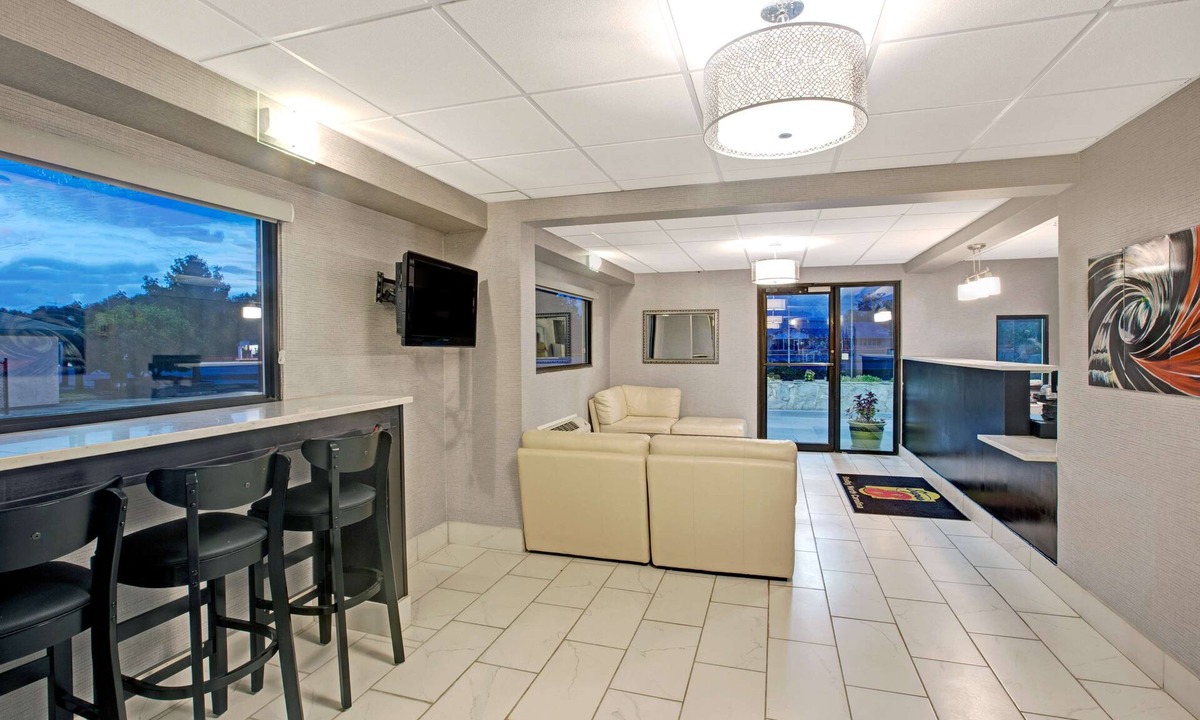 Shelby Hotel | Super 8 by Wyndham Shelby