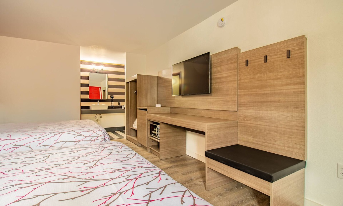 Asheville Hotel | The Asheville Inn