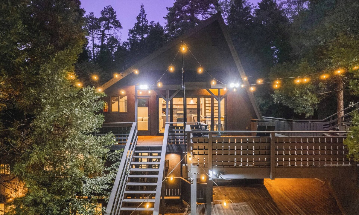 Lake Arrowhead Hotel | The Kingsley Hotel - Exclusive Buyout for Groups, Retreats & Events