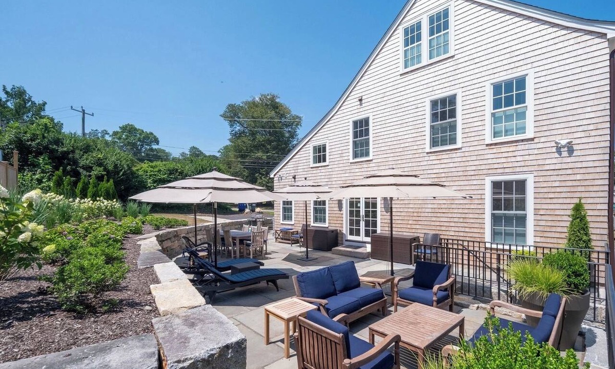 Mystic House | The Wallasey: Award-Winning Luxury Harborside Home. Sleeps 14