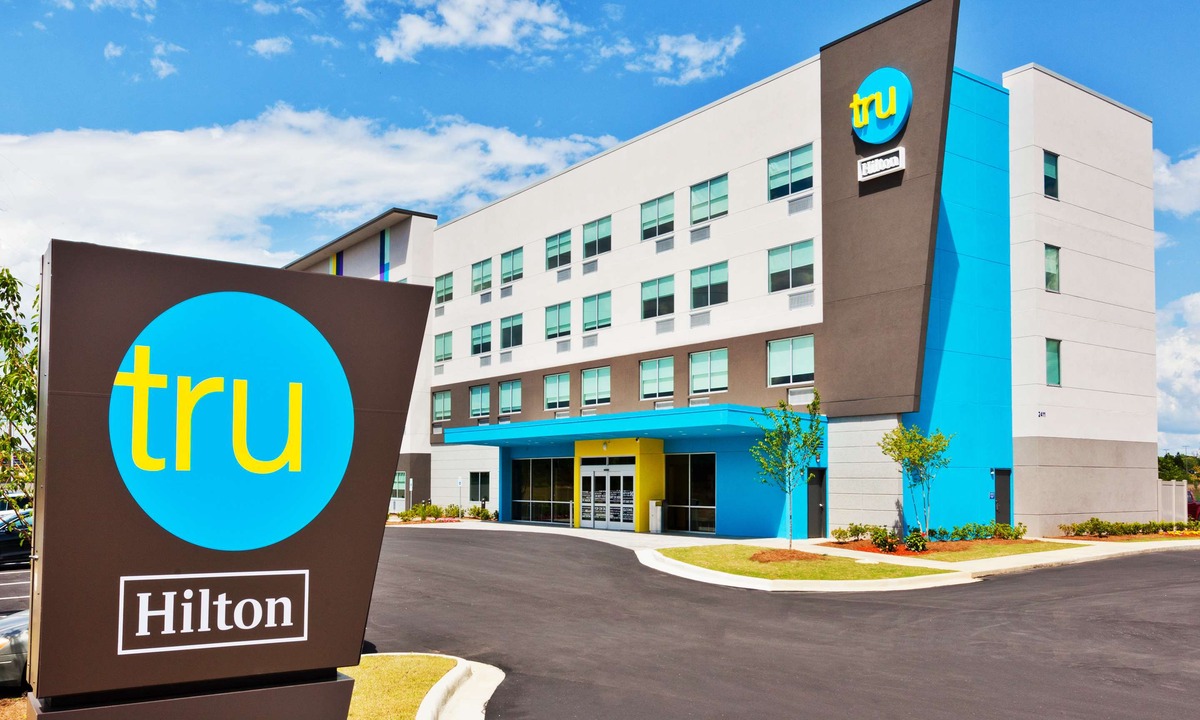 Auburn Hotel | Tru by Hilton Auburn