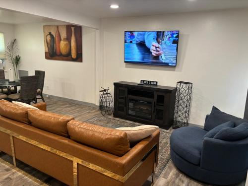 Northside Apartment | Urban Townhouse in North Jacksonville