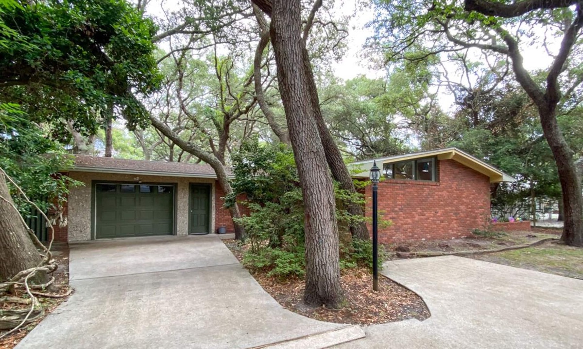 Jekyll Island House | Very Nice Cottage 3 Bedroom 2 Bathroom