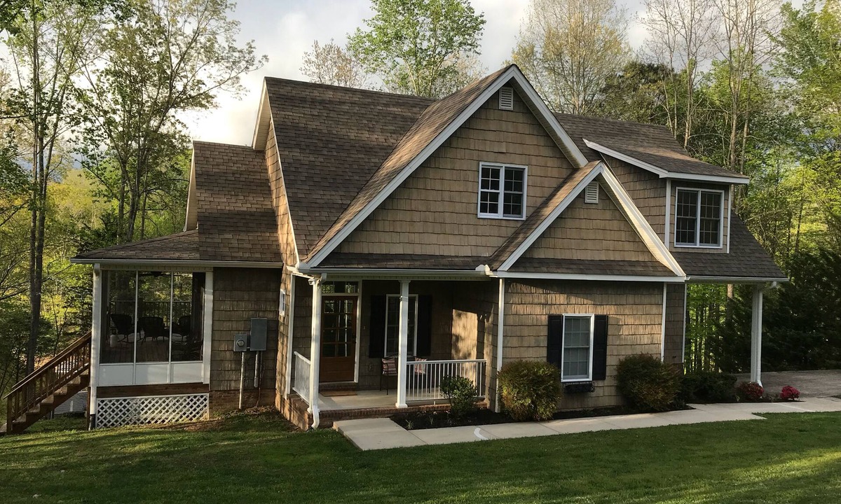 Winchester House | Waterfront home just steps away from a quiet cove and a 2 slip dock