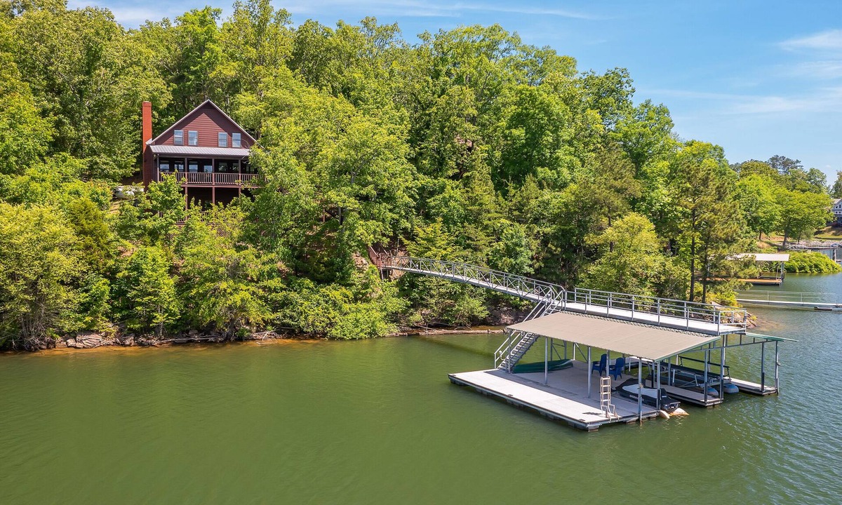 Houston House | Wrenwater on Brushy Creek - double decker dock!