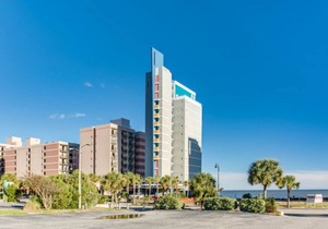 1BR Oceanfront Condo in Atlantica Resort in Myrtle Beach