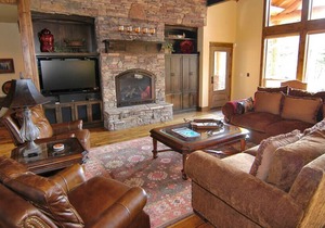 56658 Sunstone Loop | 4 BR / 3.5 BA, Sleeps 10 in Bend