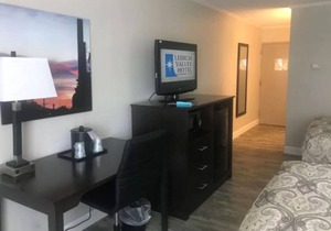 Great Find! 2 Awesome Units, Onsite Pool, Near SteelStacks, Free Parking! in Bethlehem