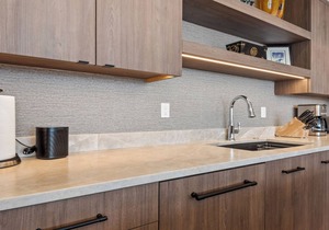 Mountain Modern 3BR A/C High-Floor Views & Stone Fireplace Luxury in Vail