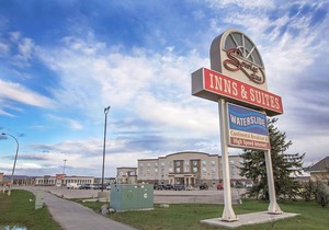 Service Plus Inns & Suites Drayton Valley in Drayton Valley