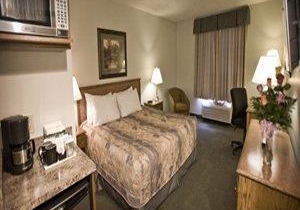 Service Plus Inns & Suites Drayton Valley in Drayton Valley