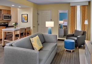 Your Relaxing Getaway Awaits! Pets Allowed, FREE Parking!
