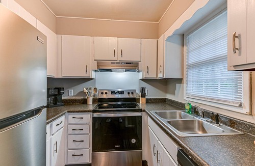 Summerville Apartment | 1 Bedroom Furnished Apartment Augusta GA 2478C