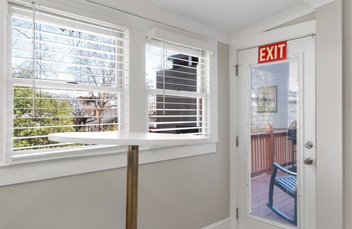 Old Fourth Ward House | 10 Min to Mercedes-Benz Stadium, Walk to Ponce City Market