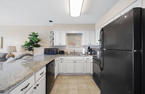 Laguna Beach Condo | 10 Steps to Paradise, Ocean View, Pool, Main Floor