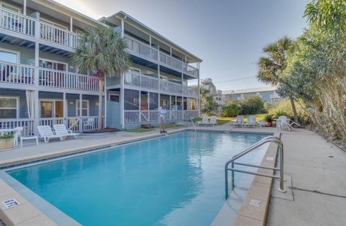 Inlet Beach Apartment | 104 Inlet Sands Condo