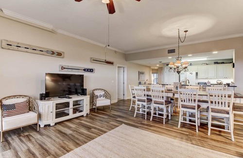 Fernandina Beach Condo | 151 m² Condo ∙ 3 bedrooms ∙ 8 guests