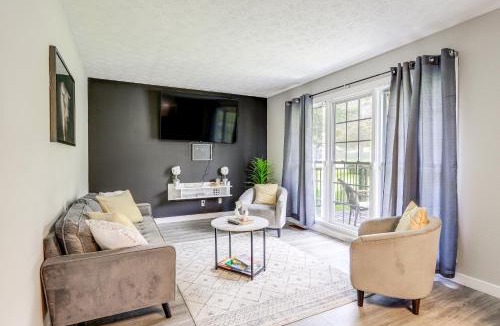 Church Street House | 18 Mi to Dtwn Atlanta: Pet-Friendly Home w/Yard!