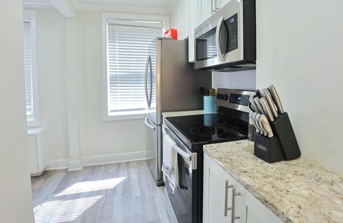 Downtown Atlanta Condo | 1BR Apt,Centrally located, City View