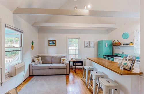 Landrum House | 1BR Dog-Friendly Home w/In-Unit Laundry