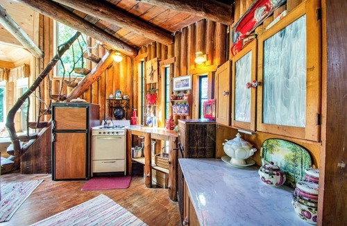 Sequim Cabin | 1BR Dog Friendly | WoodStove | Deck | Firepit