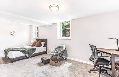 Atlanta Condo | 1BR w/ Fun (Pool Table), Film & Fitness Rooms!