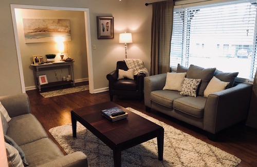Montclair House | 2.5 miles from the Augusta National!