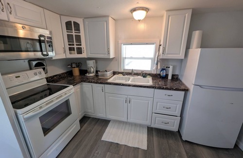 Laguna Beach House | 2-bedroom Home in charming West End Laguna Beach Panama City Beach Florida.
