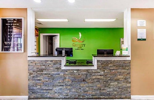 Bessemer Hotel | 2-Star Hotel ∙ Quality Inn Bessemer I-20 exit 108
