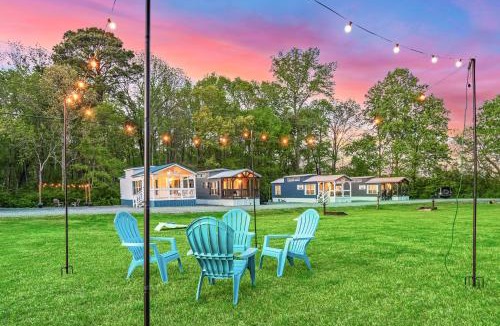 Guntersville Apartment | 2 Villa D'Azur Luxury Tiny House Mins to Lake Guntersville, Downtown, Firepit