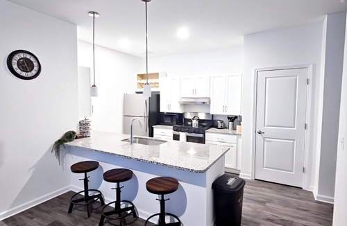 Orange Park Apartment | 20% Off The Jax Luxe Pad