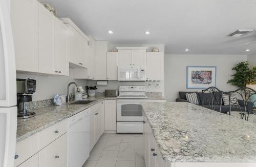 Mid Island Apartment | 21591 Waterfront Duplex Right Unit With Pool and Spa condo