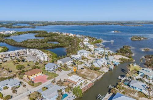 Mid Island Apartment | 21591 Waterfront Duplex Right Unit With Pool and Spa condo