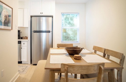 Biloxi Condo | 2BR w/POOL in the PERFECT location near Beach and Downtown! Porter #10